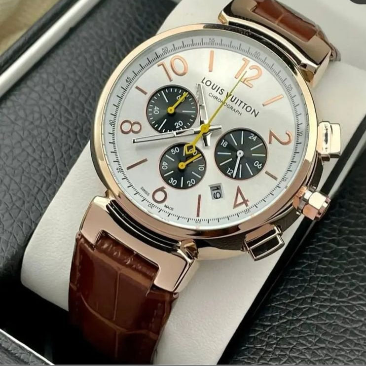 Montres Louis Vuitton Dorée (Ref MM006 Bracelet en cuir marron)
