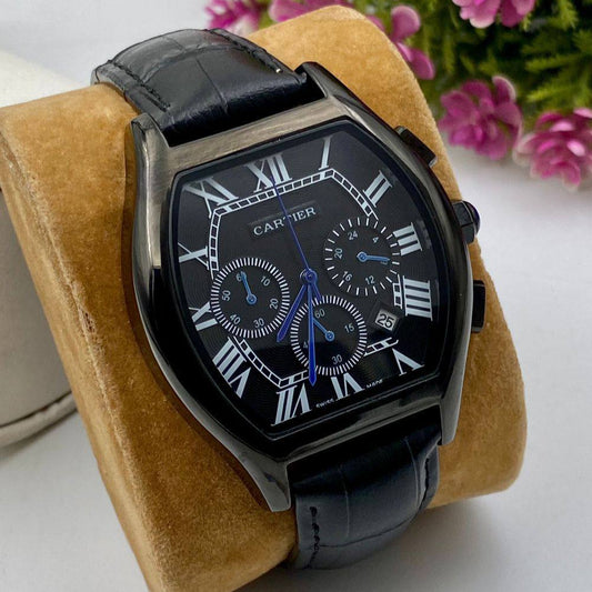 Montre Cartier (Ref MM042 Bracelet en cuir noir)