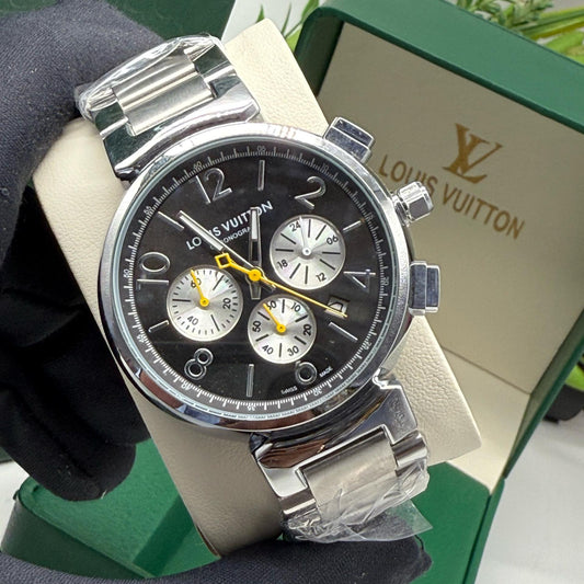 Montre Louis Vuitton (Ref MM019 bracelet en Acier inoxydable)