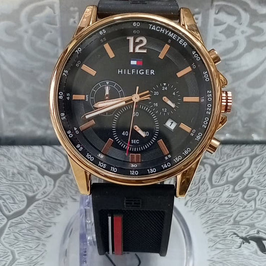 Montre Tommy Hilfiger (Ref MM096) Sportive, Chic et Polyvalente