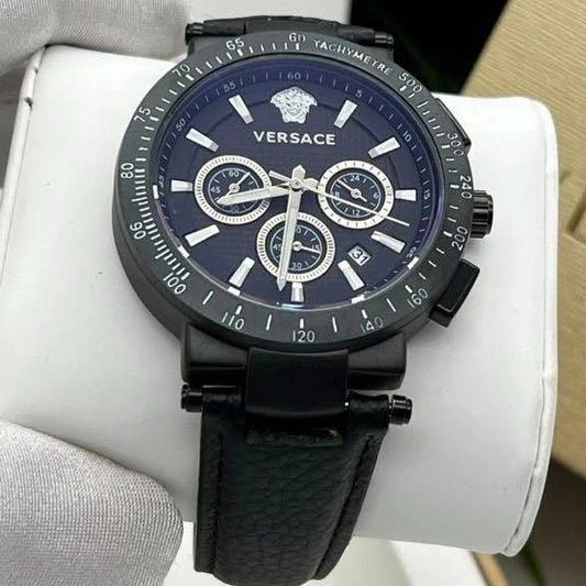 Montre Versace (Ref MM037 bracelet en cuir noir)